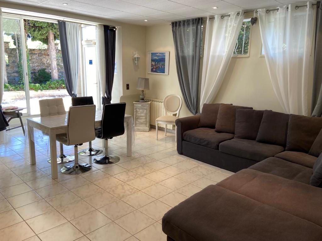Gite Comme A La Maison Hyères Exteriér fotografie