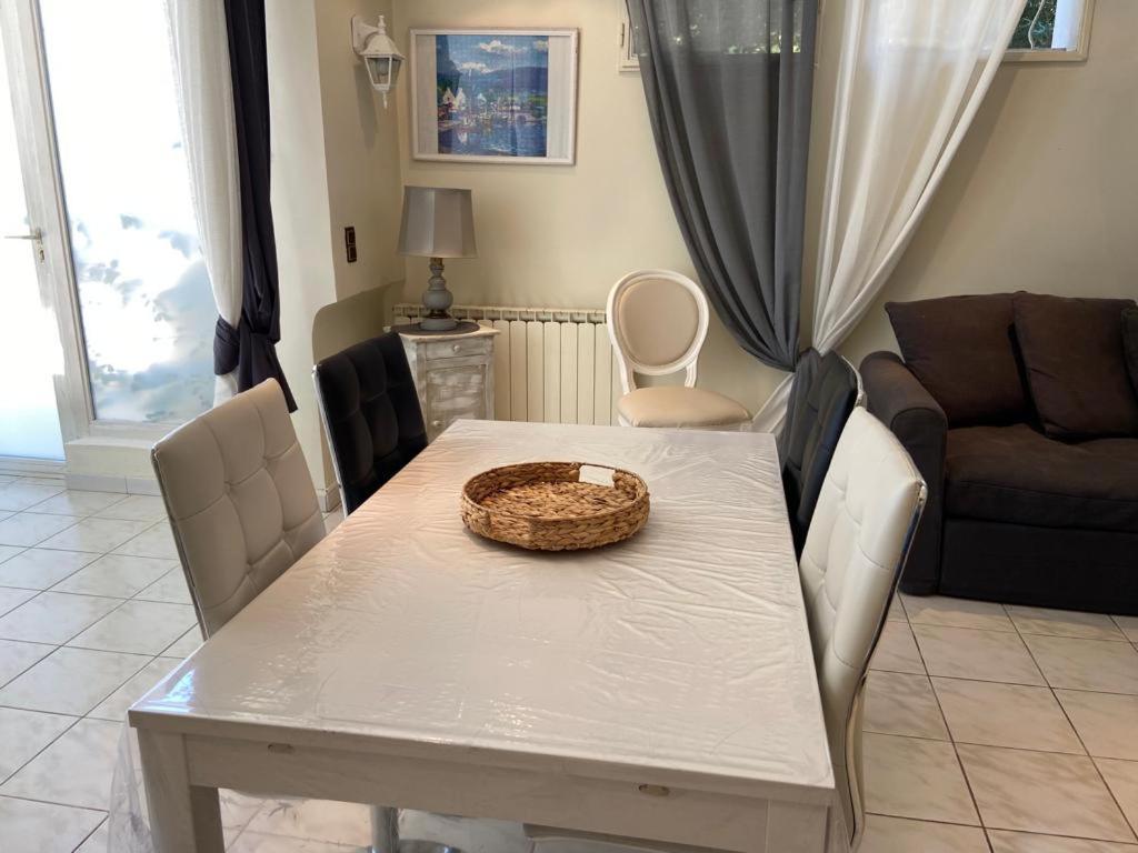 Gite Comme A La Maison Hyères Exteriér fotografie